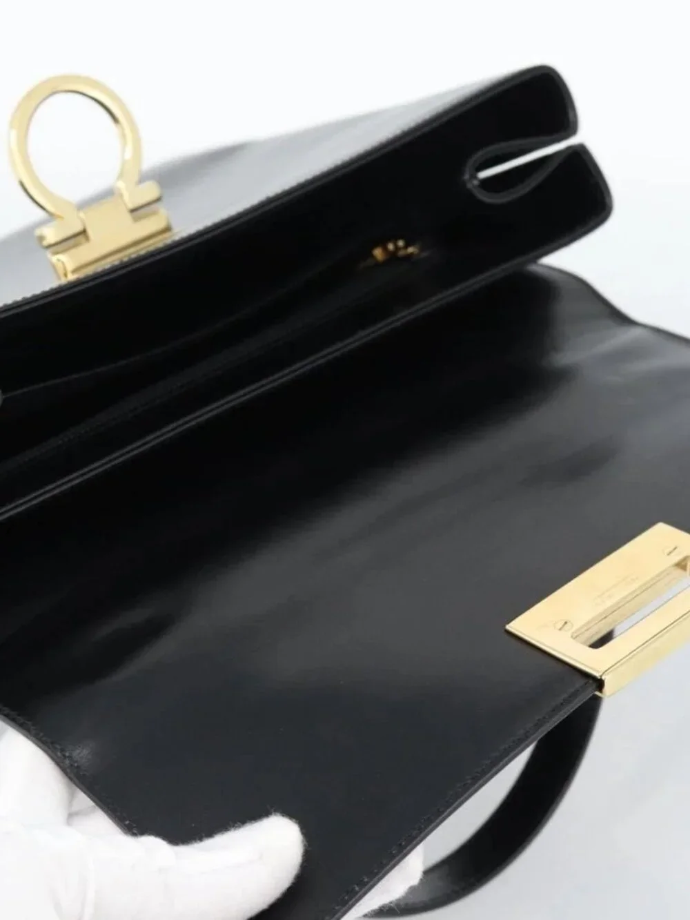 Salvatore Ferragamo Gancini Hand Bag Leather 2way Black Gold Auth 186113V